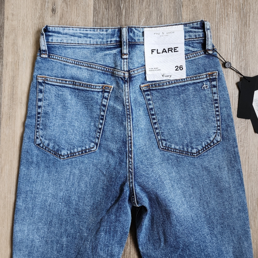NWT RAG & BONE HIGH-RISE ANKLE FLARE - Picture 13 of 14